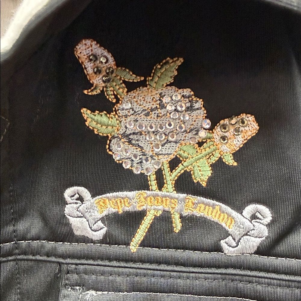 Stunning Pepe Jeans London sleeveless hoodie with embroidery - Picture 3 of 8